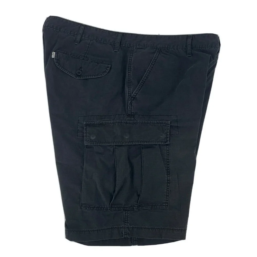 Men's Levi's Classic Flat Front Cargo Shorts‎ Black Size 40 Pockets